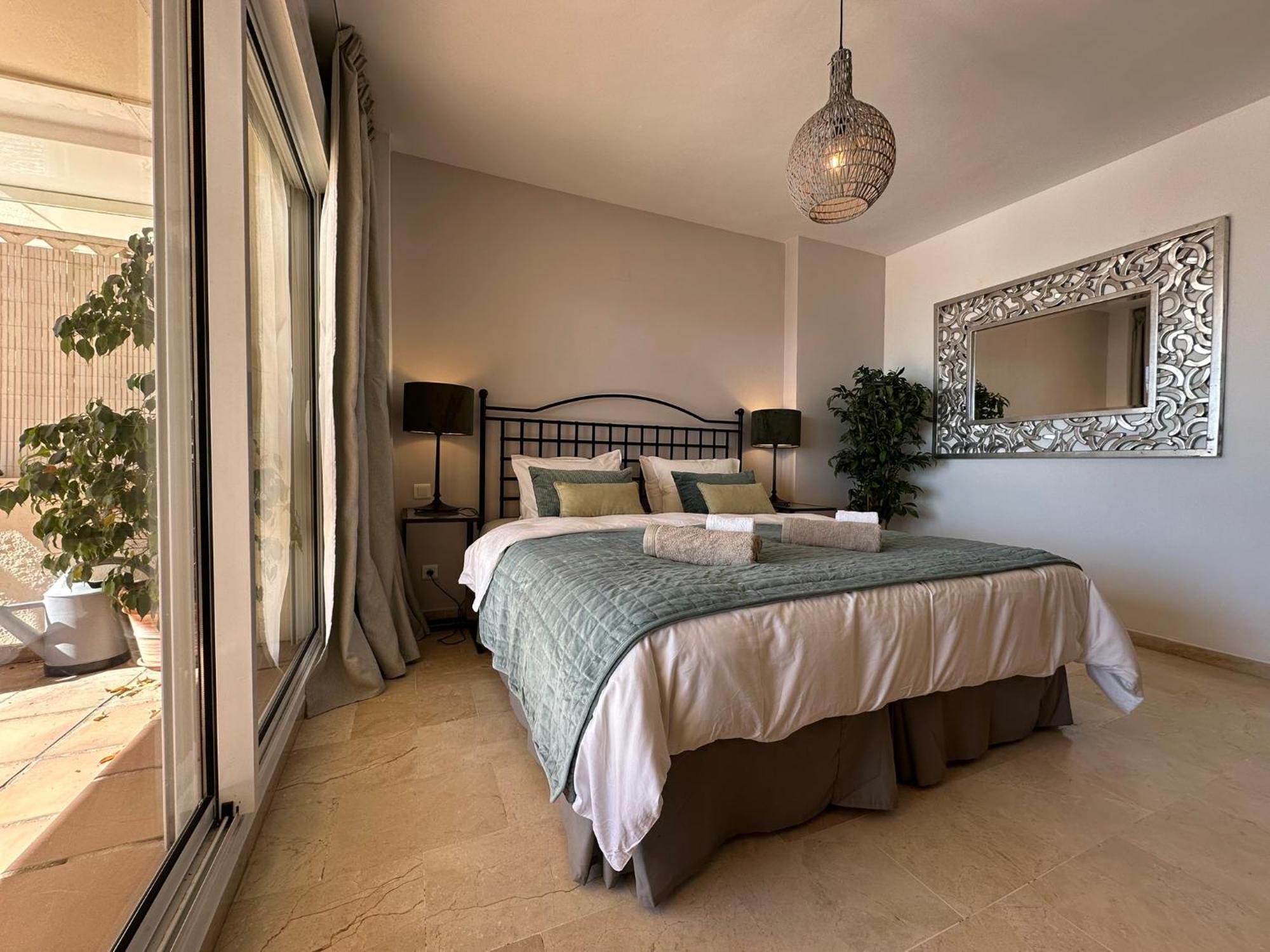 Apartments Bermuda Beach Estepona Extérieur photo