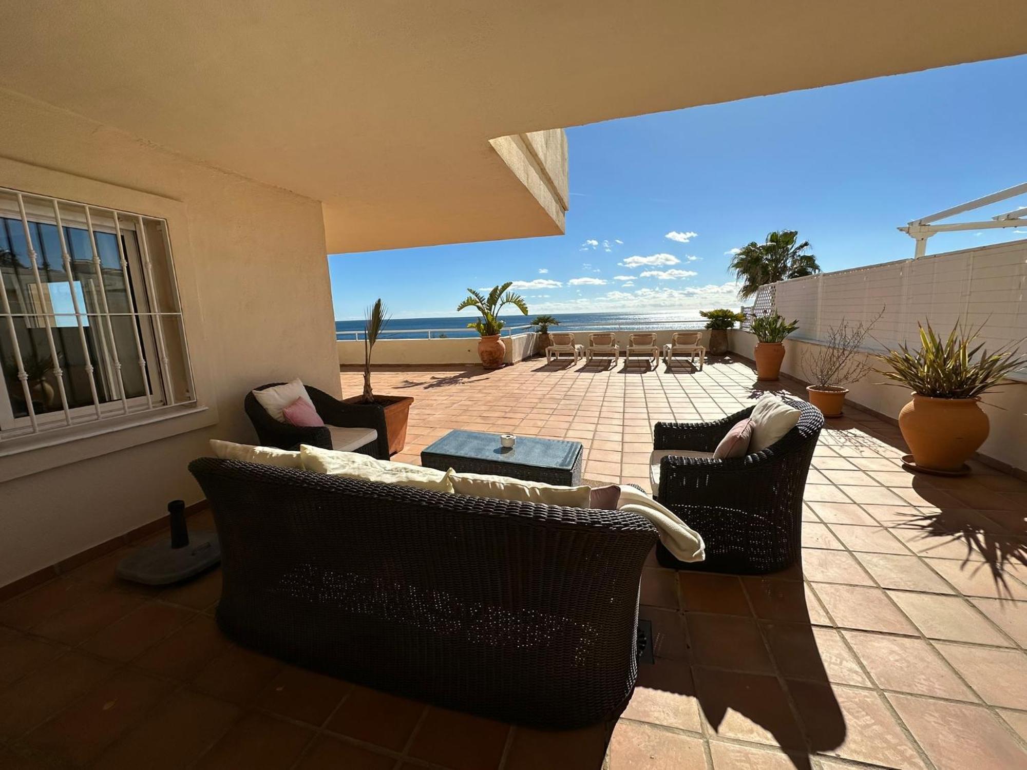 Apartments Bermuda Beach Estepona Extérieur photo