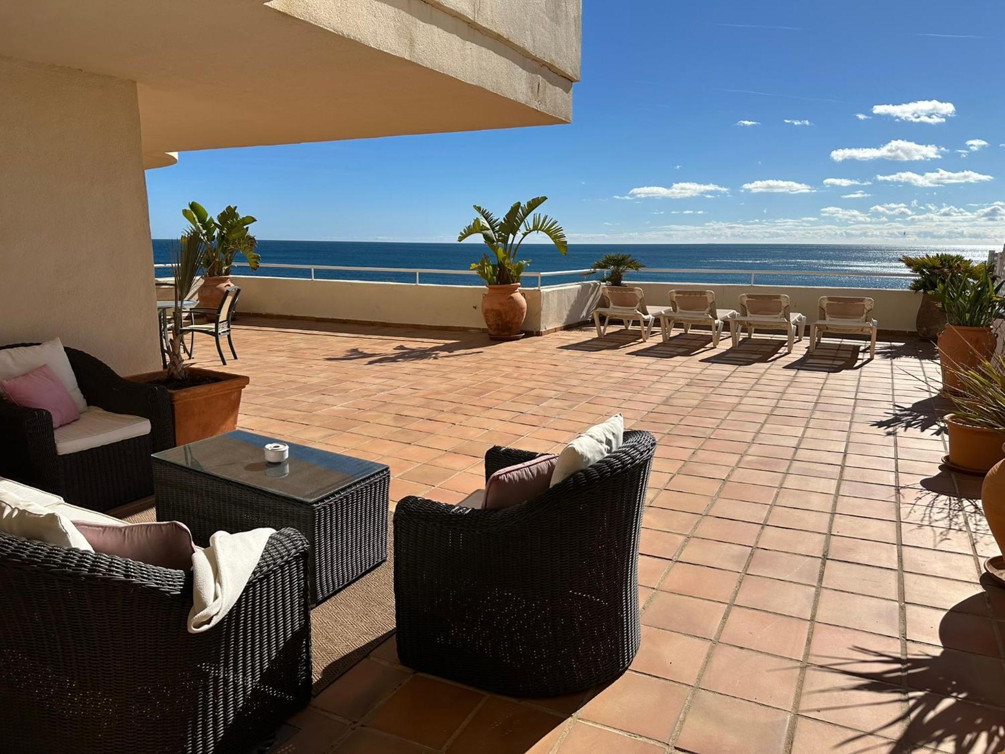Apartments Bermuda Beach Estepona Extérieur photo