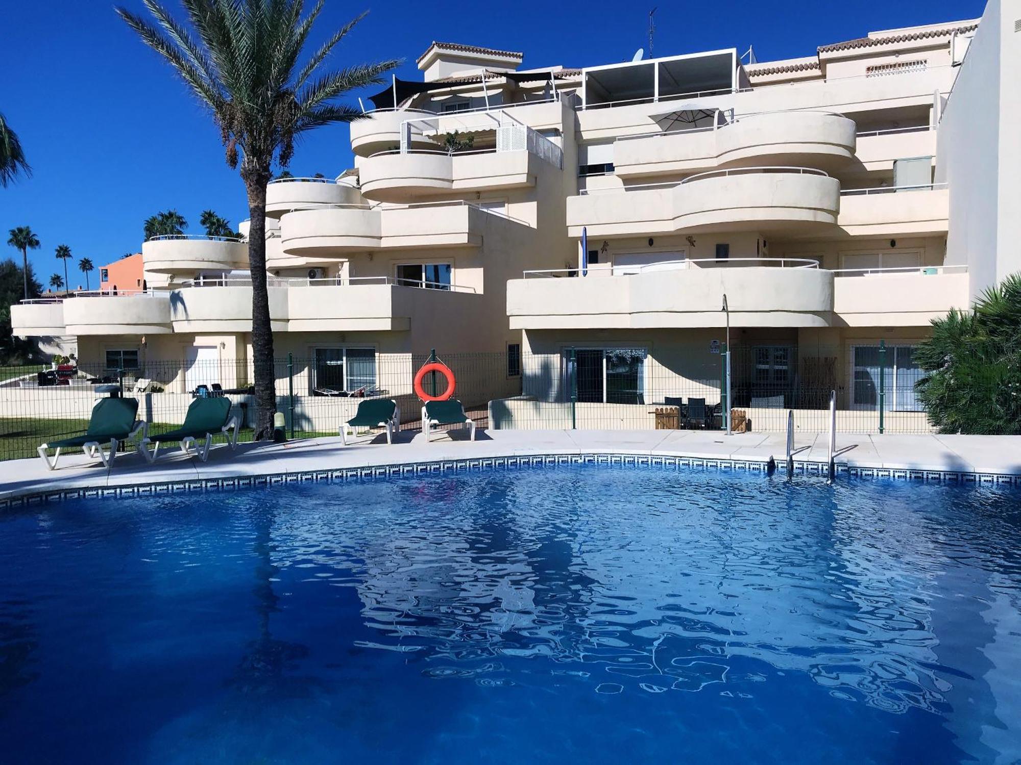 Apartments Bermuda Beach Estepona Extérieur photo