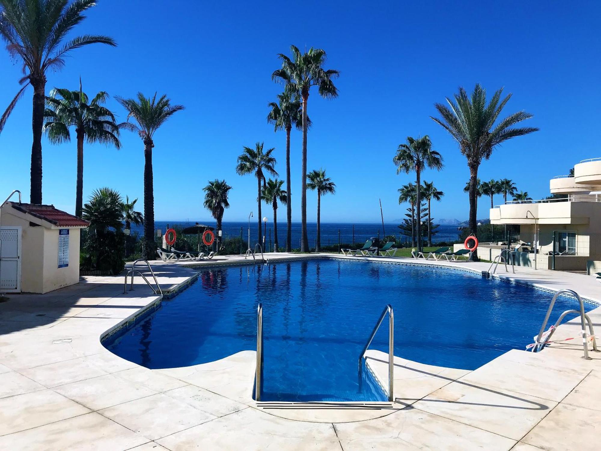 Apartments Bermuda Beach Estepona Extérieur photo