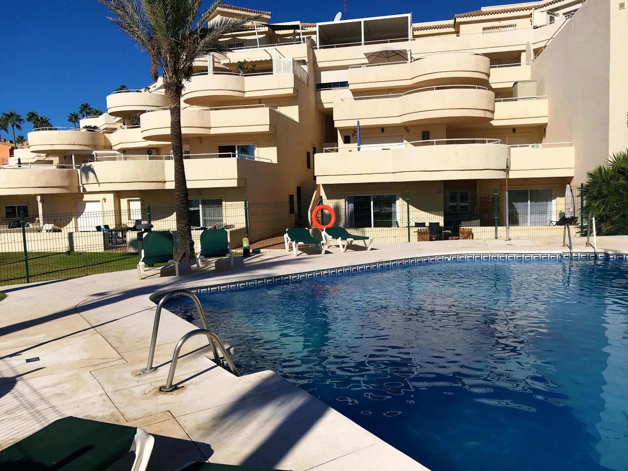 Apartments Bermuda Beach Estepona Extérieur photo