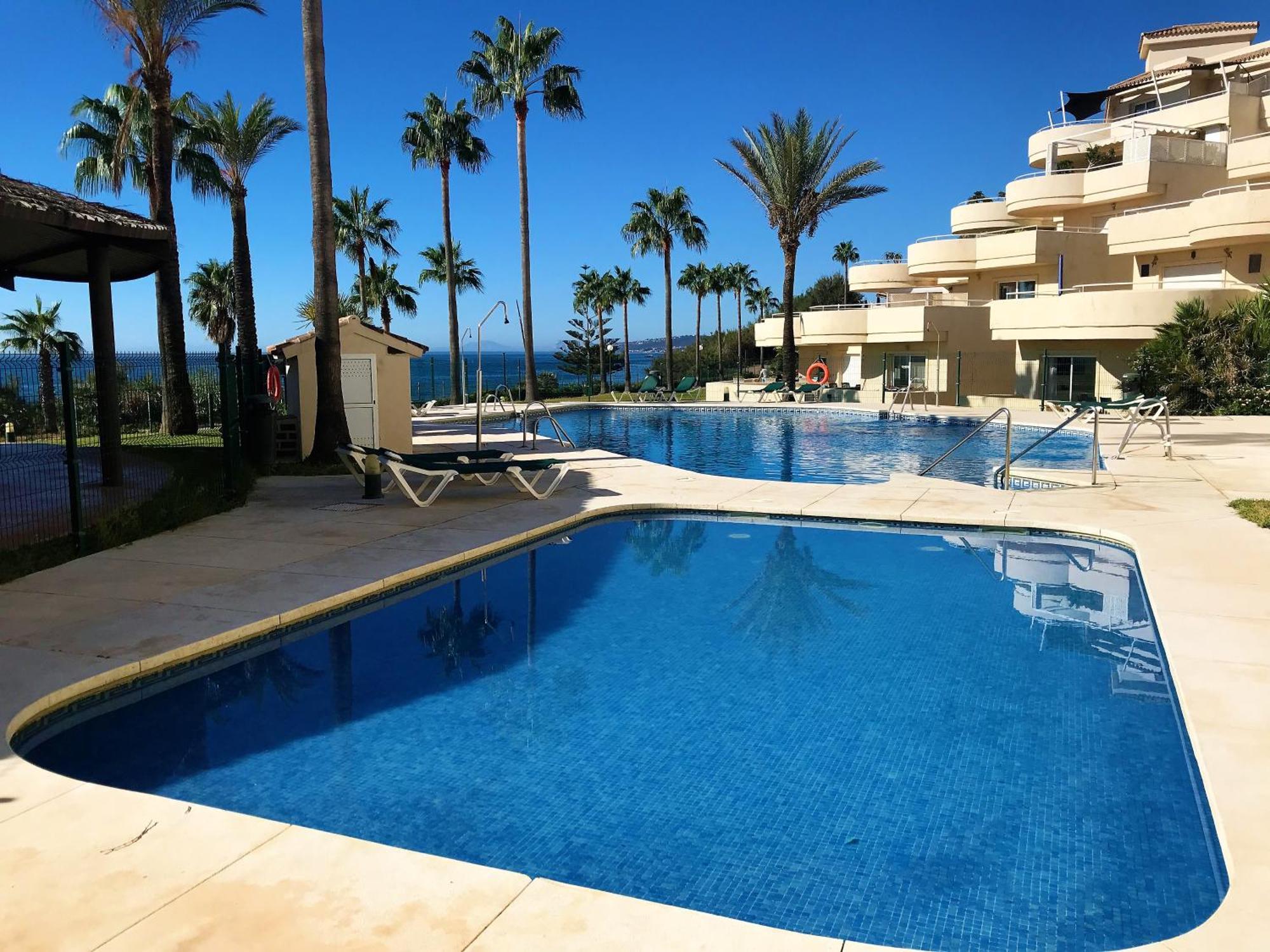 Apartments Bermuda Beach Estepona Extérieur photo