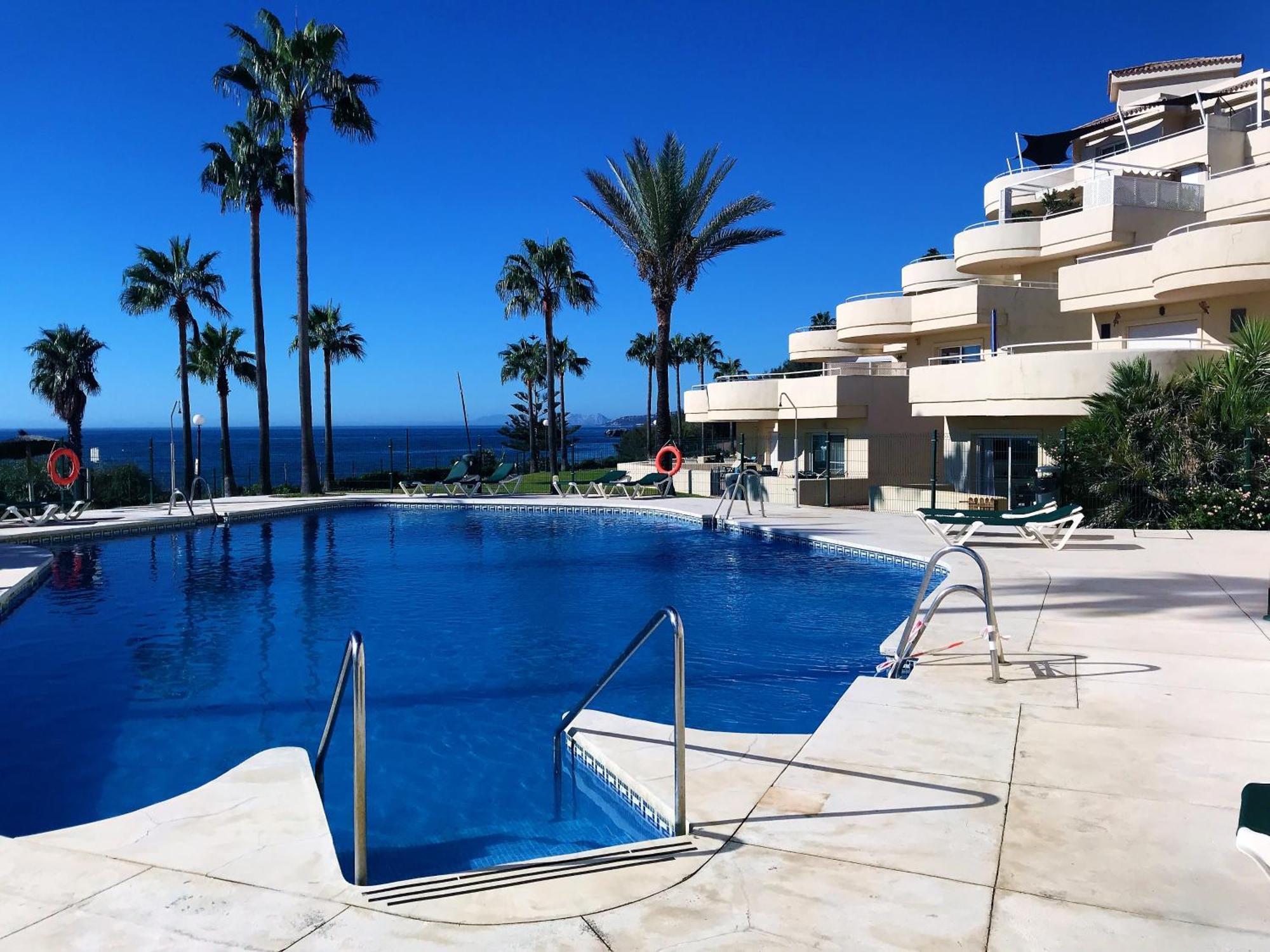 Apartments Bermuda Beach Estepona Extérieur photo